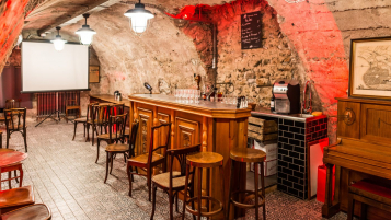 Private dining and events 